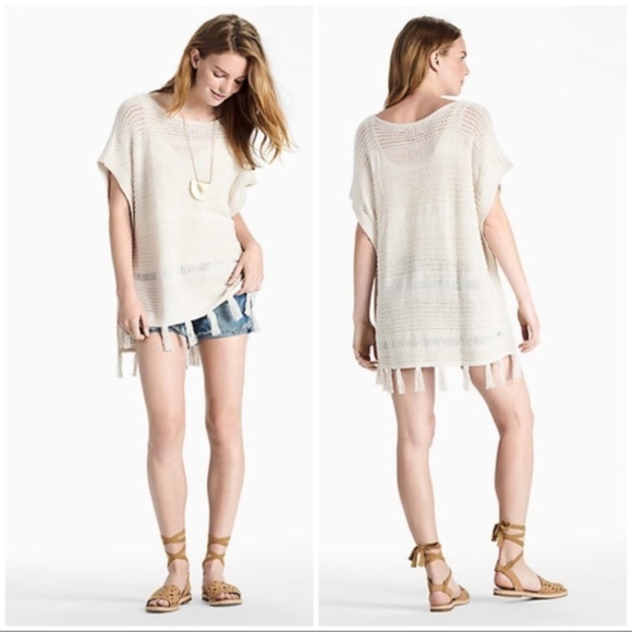 Lucky Brand Sweaters - NWT Lucky Brand Fringe Poncho sz L XL